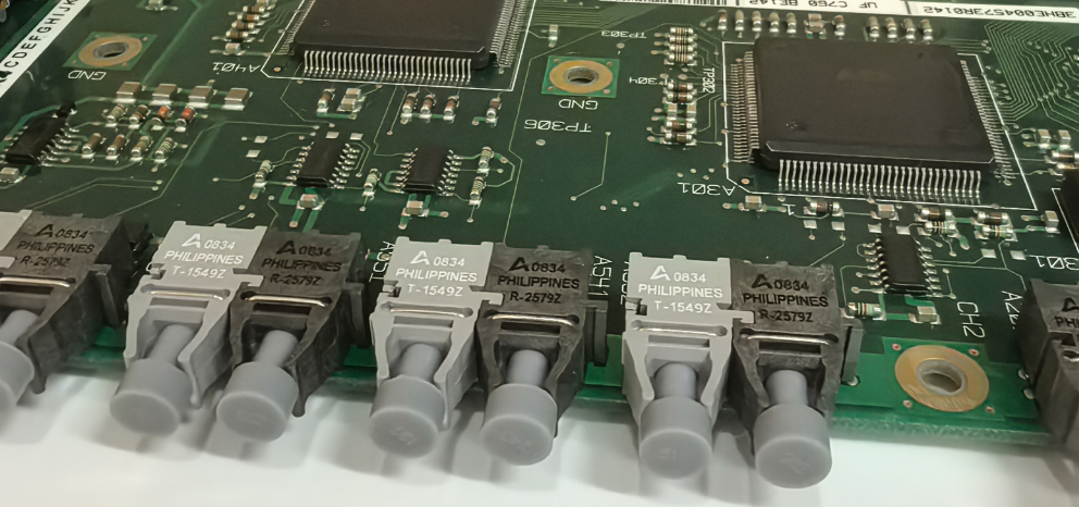 ABB UF C760 BE142 3BHE004573R0142 | interface board | UFC760BE142.png ABB UF C760 BE142 3BHE004573R0142 | interface board | UFC760BE142.png